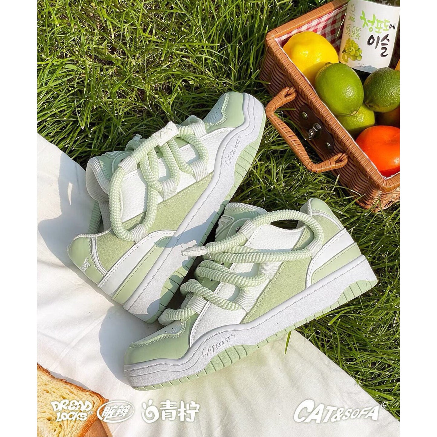 Cat & Sofa Dread Locks 'Matcha Green'