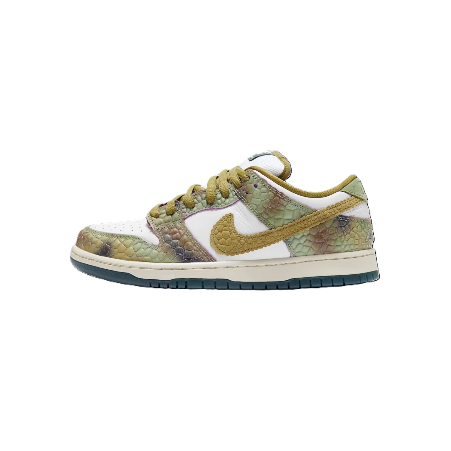 Nike Dunk Low SB X Alexis Sablone 'Chameleon'