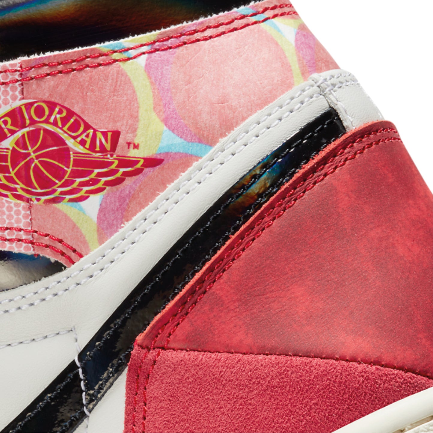 Air Jordan 1 Retro High OG 'Next Chapter'