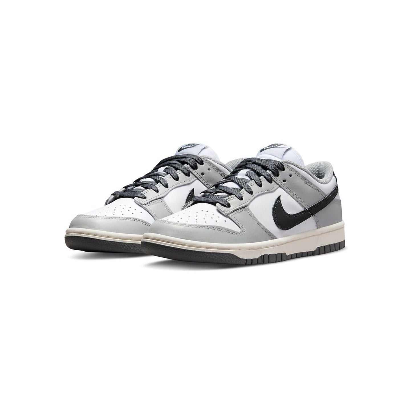 Nike Dunk Low 'Light Smoke Grey' (WMNS)
