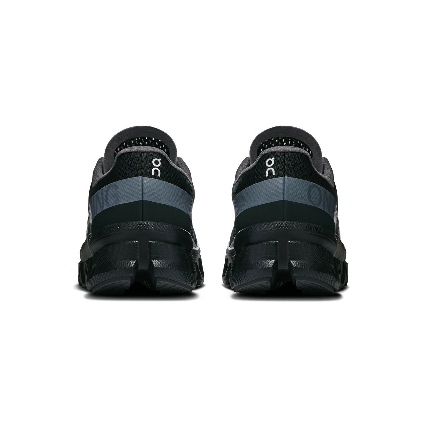 ON Cloudmonster Black running shoe with oversized CloudTec cushioning Helion superfoam and breathable engineered mesh upper