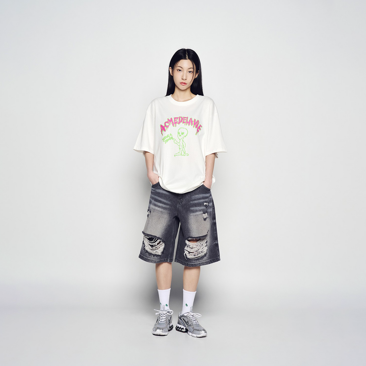 ADLV Flow Alien SS T-Shirt Cream oversized graphic tee alien print casual streetwear top