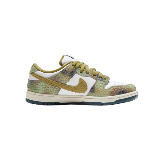 Nike Dunk Low SB X Alexis Sablone 'Chameleon'