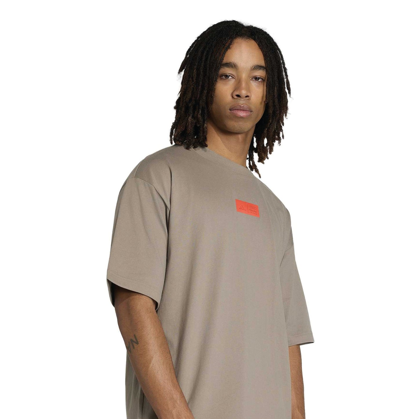 adidas Audi Revolut Formula One Team Elevated Graphic I Tee Grey cotton t-shirt with motorsport back graphic
