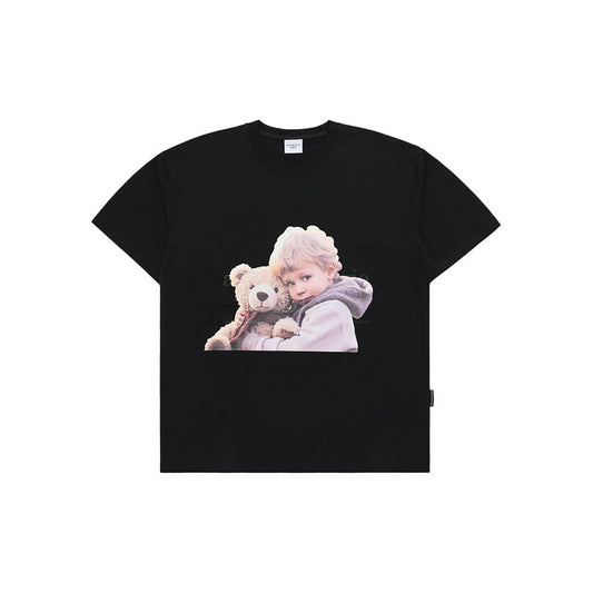 ADLV Baby Face Bear Doll Hug SS T-Shirt ‘Black’