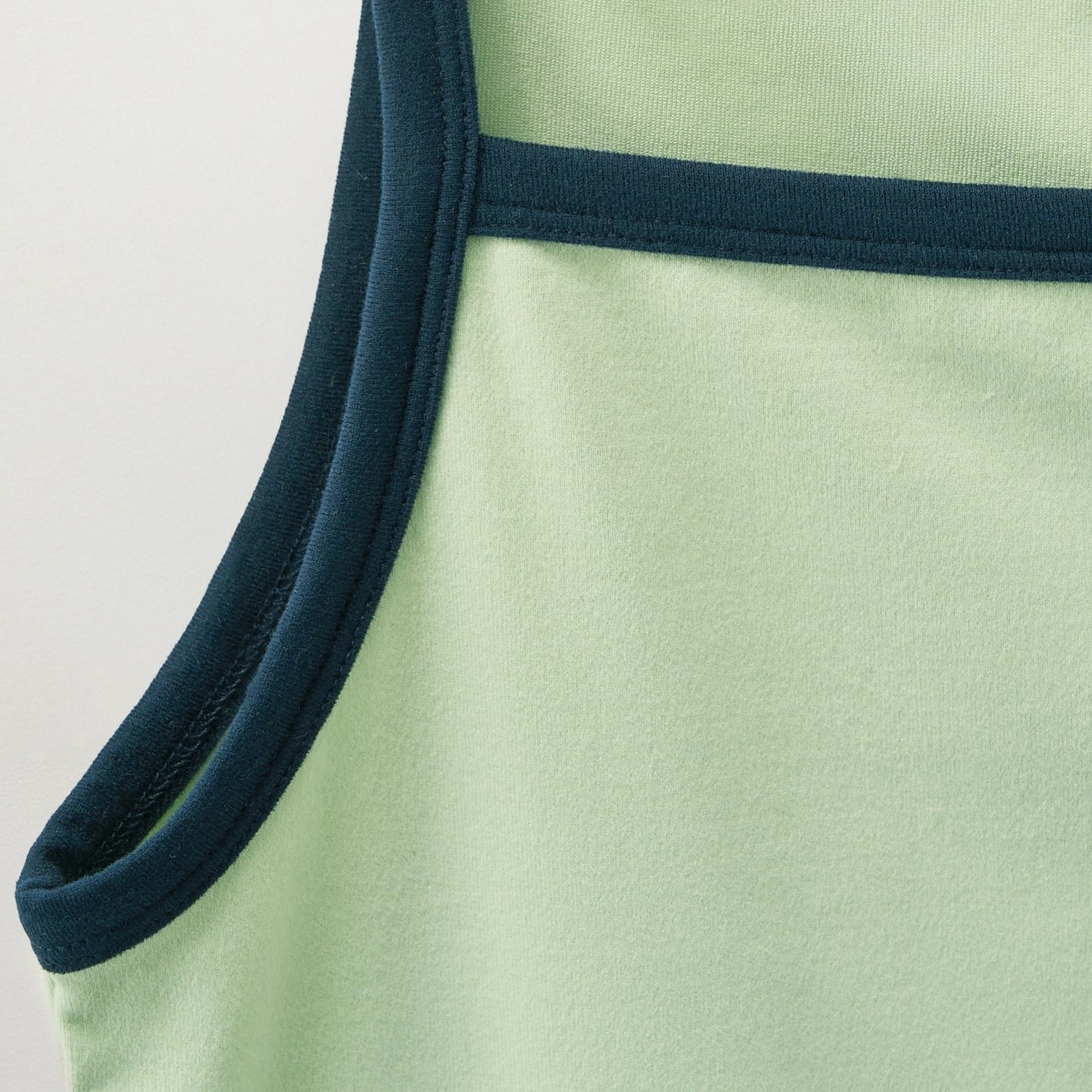 SATUR Apero Logo Solid Sleeveless Mint womens sleeveless top contrast trim embroidered logo casual apparel