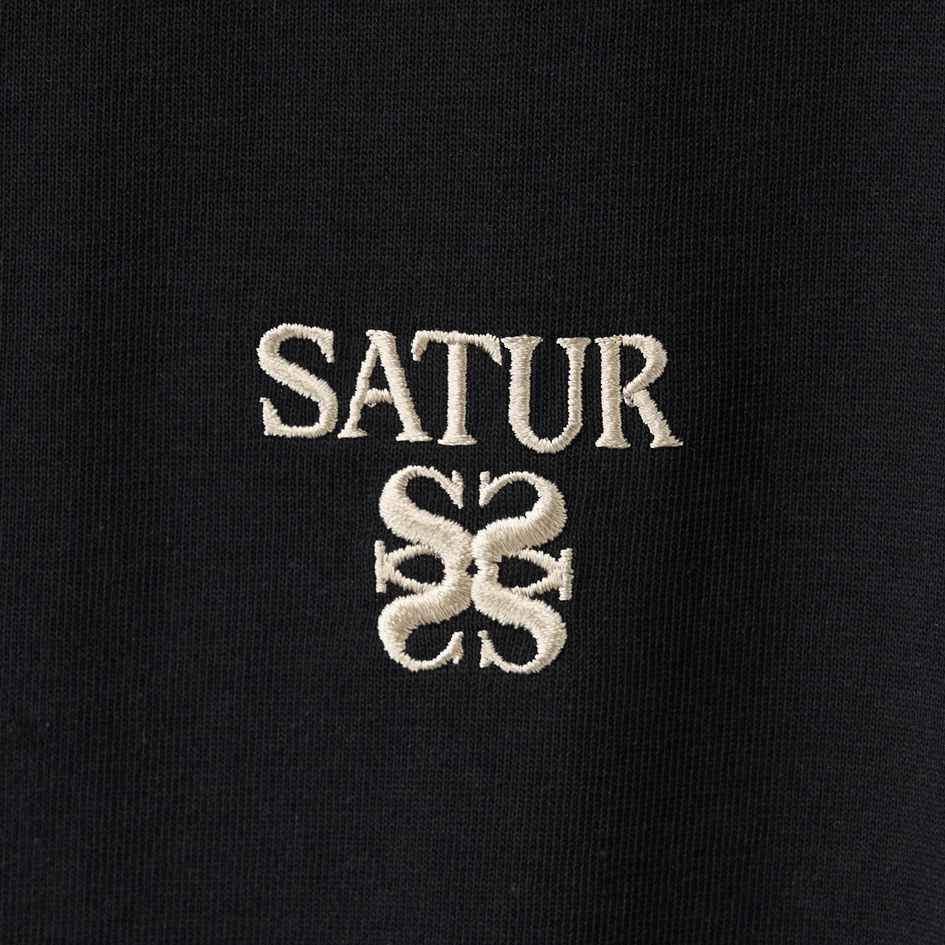 SATUR Loren Classic Logo Half T-Shirt Black oversized tee minimalist embroidered logo casual