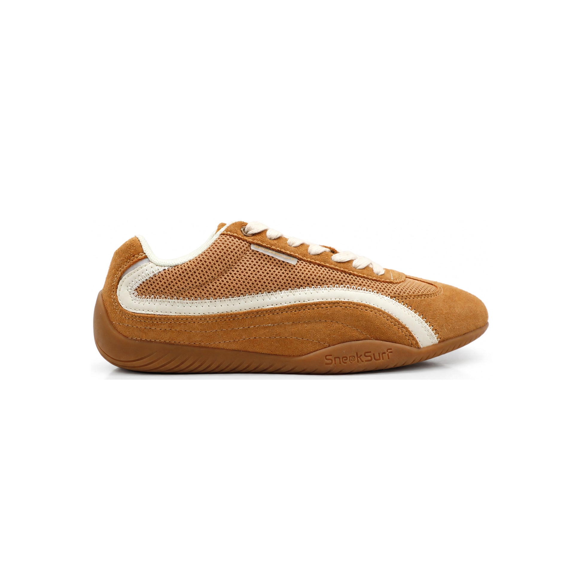 SneakSurf Racer Sand Dune Brown lifestyle sneaker with breathable mesh upper suede overlays and gum rubber outsole