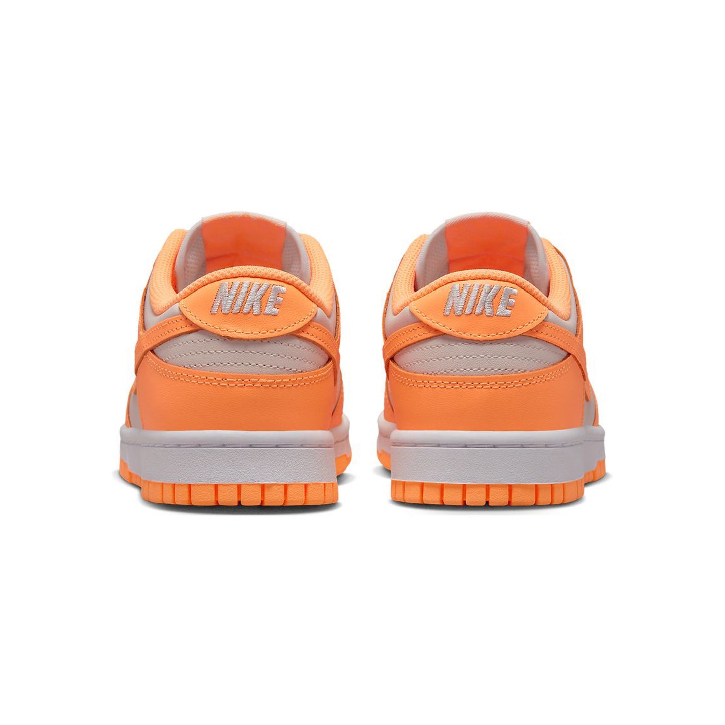 Nike Dunk Low 'Peach Cream' (WMNS)
